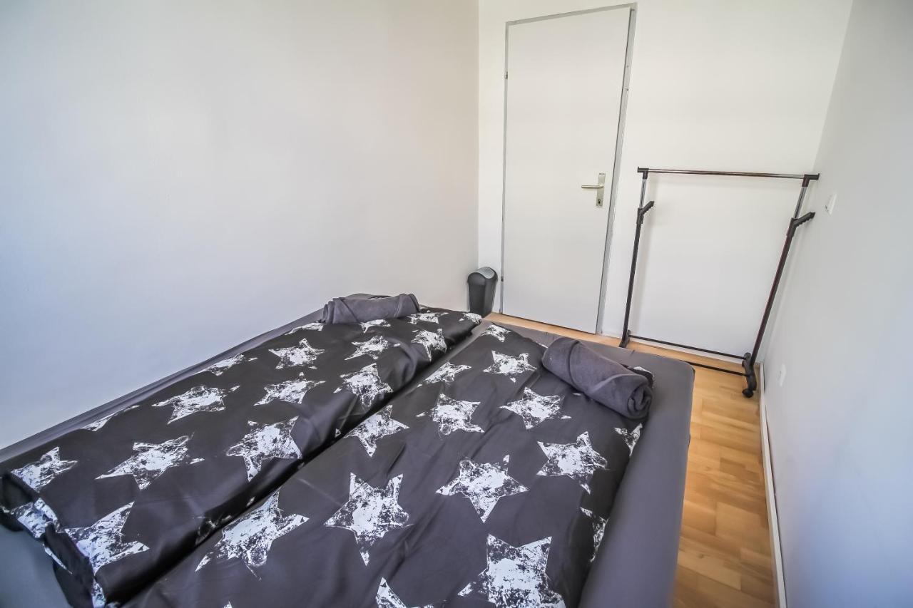 Private Room In Shared Apartment Pr6 Viena Exterior foto